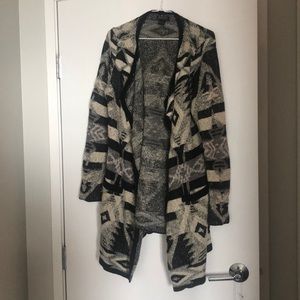 Lucky brand open low high Aztec design sweater